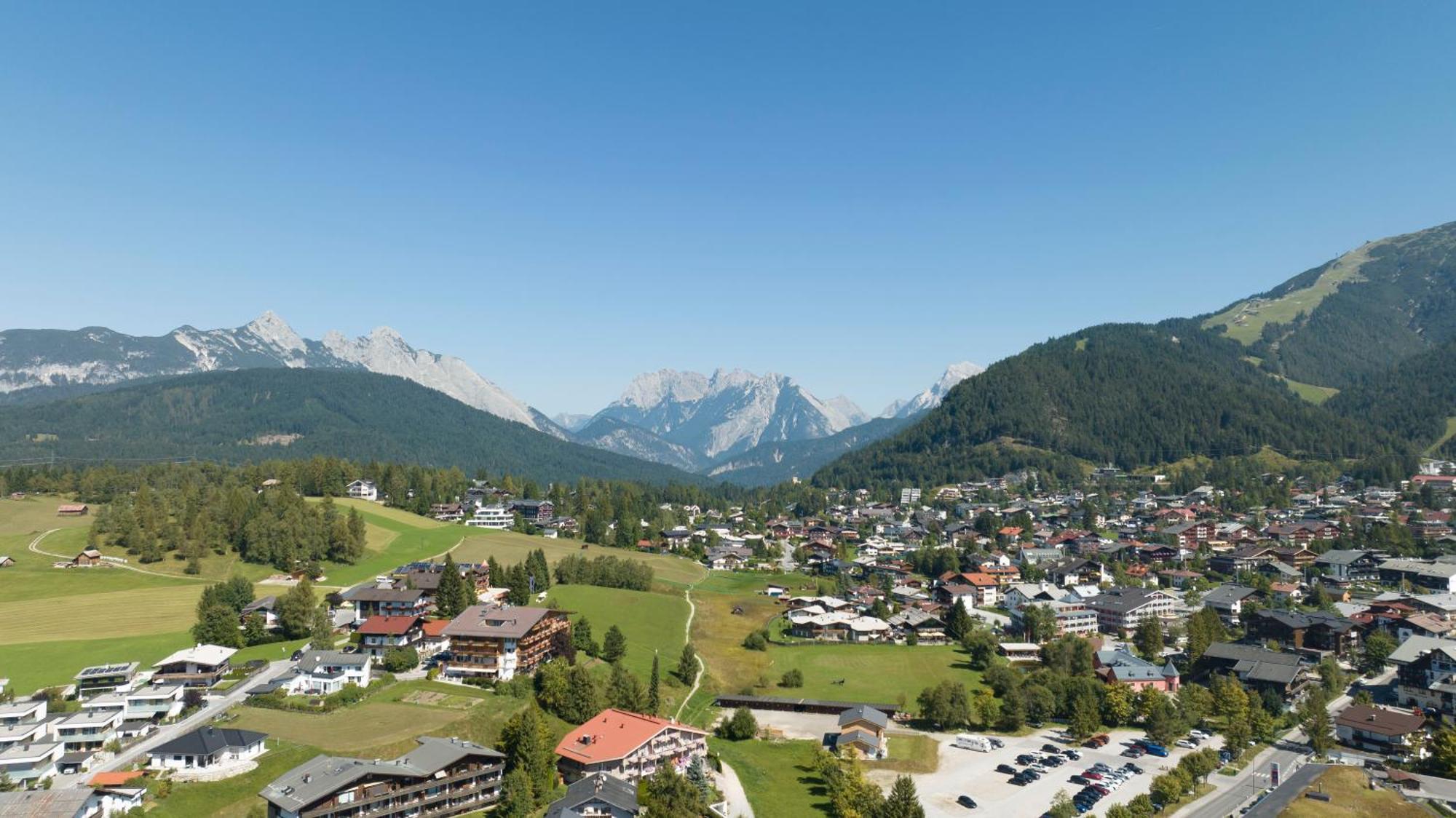 Triple A Chalets Зеефельд в Тироле Экстерьер фото